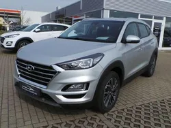 Silber Gebraucht 2020 Hyundai Tucson Advantage SUV | 24.000 € (Etwas zu teuer)