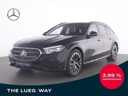 Schwarz metalliclack obsidians Gebraucht 2025 Mercedes E300 Night Kombi | 75.450 €