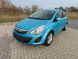 Blau Gebraucht 2011 Opel Corsa Kleinwagen | 4.000 € (Fairer Preis)