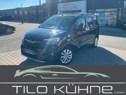 Schwarz Gebraucht 2018 Opel Combo Life Innovation Van / Kleinbus | 14.990 € (Fairer Preis)