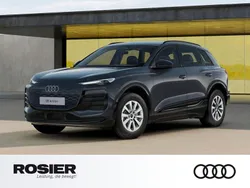 Grau Neu 2025 Audi Q6 e-tron Design SUV | 63.500 € (Fairer Preis)