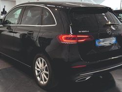 Schwarz Gebraucht 2019 Mercedes B180 Van / Kleinbus | 16.600 € (Etwas zu teuer)