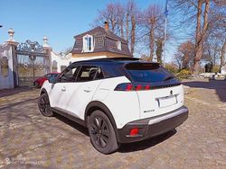 Weiß Gebraucht 2021 Peugeot e-2008 GT SUV | 17.400 € (Fairer Preis)