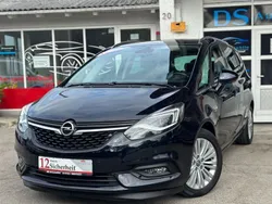 Blau Gebraucht 2017 Opel Zafira Innovation Van / Kleinbus | 13.790 € (Fairer Preis)
