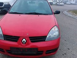 Rot Gebraucht 2007 Renault Clio II Kleinwagen | 1.390 € (Fairer Preis)