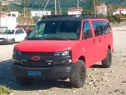 Rot Gebraucht 2006 Chevrolet Express Van | 35.000 €