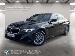 Schwarz Gebraucht 2022 BMW 330e Sport Line Limousine | 29.990 € (Fairer Preis)