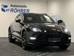 Aston Martin DBX 707