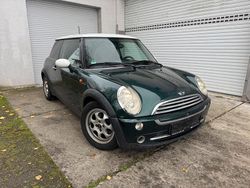 Grün Gebraucht 2004 Mini Cooper Kleinwagen | 950 €