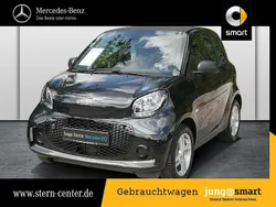 Schwarz Gebraucht 2022 Smart ForTwo Electric Drive Kleinwagen | 9.798 € (Guter Preis)