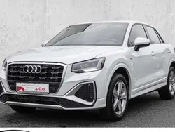 Gletscherweiß metallic Gebraucht 2024 Audi Q2 S-Line SUV | 30.881 € (Fairer Preis)