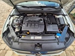 Weiß Gebraucht 2016 VW Passat Comfortline Kombi | 11.700 € (Fairer Preis)