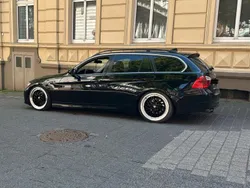 Schwarz Gebraucht 2006 BMW 325 Kombi | 5.350 €