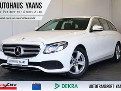 Weiß Gebraucht 2017 Mercedes E220 Avantgarde Kombi | 21.759 € (Guter Preis)