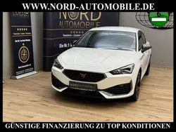 Weiß Gebraucht 2022 Cupra Leon Limousine | 21.700 € (Guter Preis)