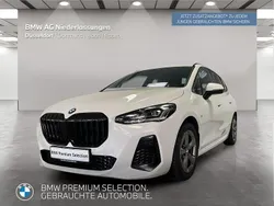 Weiß Gebraucht 2024 BMW 223 Active Tourer Luxury Line Van / Kleinbus | 41.599 € (Etwas zu teuer)