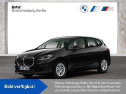 Schwarz Gebraucht 2023 BMW 218 Active Tourer Van / Kleinbus | 24.900 € (Superpreis)