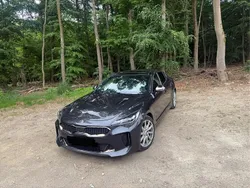 Grau Gebraucht 2018 Kia Stinger Limousine | 16.000 € (Superpreis)