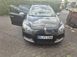 Schwarz Gebraucht 2013 Renault Mégane GrandTour GT Kombi | 10.900 €