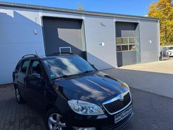 Schwarz Gebraucht 2012 Skoda Fabia Family Kleinwagen | 5.899 € (Etwas zu teuer)