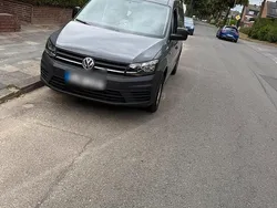 Grau Gebraucht 2017 VW Caddy Van / Kleinbus | 12.000 € (Guter Preis)