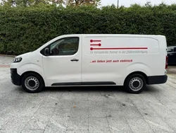 Weiß Gebraucht 2021 Citroën e-Jumpy Van / Kleinbus | 14.980 €