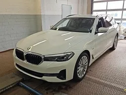 BMW 530e