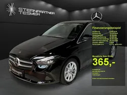 Nachtschwarz Gebraucht 2022 Mercedes B200 Van / Kleinbus | 32.880 €
