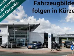 Grau Gebraucht 2025 VW T-Cross R-line SUV | 33.411 €