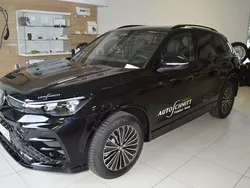 Schwarz Gebraucht 2024 VW Tiguan R-line SUV | 50.980 € (Superpreis)
