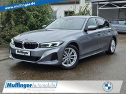 Grau Gebraucht 2025 BMW 318 Limousine | 32.900 € (Guter Preis)