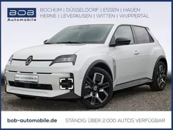 Weiß Gebraucht 2025 Renault R5 Urban Kleinwagen | 29.666 € (Etwas zu teuer)