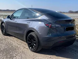 Schwarz Gebraucht 2022 Tesla Model Y Long Range SUV | 29.900 € (Guter Preis)