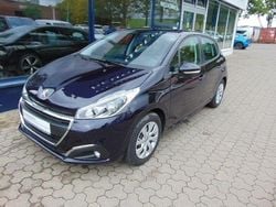 Bleu encre (metallic) Gebraucht 2018 Peugeot 208 Active Kleinwagen | 9.890 € (Fairer Preis)