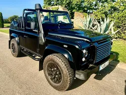 Schwarz Gebraucht 2013 Land Rover Defender SUV | 59.000 €