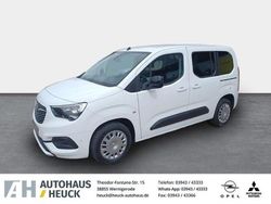 Weiss Gebraucht 2022 Opel Combo Life Elegance Van / Kleinbus | 22.950 € (Fairer Preis)