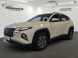Atlas white / sol Gebraucht 2024 Hyundai Tucson Select SUV | 29.990 € (Superpreis)