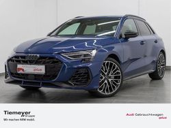 Blau Gebraucht 2024 Audi S3 Business Limousine | 43.980 € (Fairer Preis)