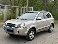 Silber Gebraucht 2005 Hyundai Tucson GLS SUV | 3.999 € (Fairer Preis)