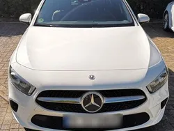 Weiß Gebraucht 2020 Mercedes A180 Limousine | 20.900 € (Guter Preis)