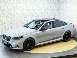 Brooklyn grau Neu 2025 BMW M5 Sport Line Limousine | 161.483 €