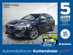 Obsidianschwarz metallic Gebraucht 2024 Ford Focus ST-Line Kombi | 19.780 € (Superpreis)