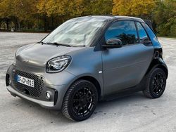Grau Gebraucht 2022 Smart ForTwo Electric Drive Cabrio | 13.650 € (Fairer Preis)