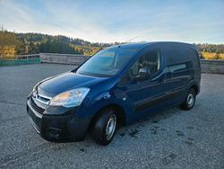 Blau Gebraucht 2011 Citroën Berlingo Kleinwagen | 4.900 € (Guter Preis)