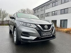 Grau Gebraucht 2020 Nissan Qashqai SUV | 13.500 € (Guter Preis)