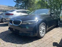 Schwarz Gebraucht 2020 BMW 318 Kombi | 17.500 € (Etwas zu teuer)