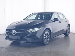 Schwarz Gebraucht 2024 Mercedes A200 Advanced Kleinwagen | 28.990 € (Fairer Preis)