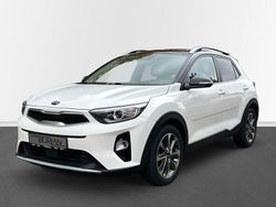 Weiß Gebraucht 2018 Kia Stonic Spirit SUV | 14.790 € (Fairer Preis)