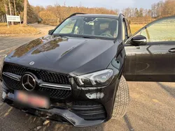 Schwarz Gebraucht 2020 Mercedes GLE350 SUV | 44.990 € (Etwas zu teuer)