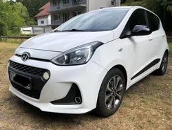 Weiß Gebraucht 2018 Hyundai i10 Passion Plus Kleinwagen | 8.490 € (Fairer Preis)